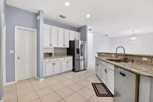 1282 Pebble Ridge Ln, West Palm Beach, FL 33411 - Photo 23