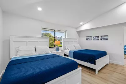 615 Club Drive, Palm Beach Gardens, FL 33418 - Photo 13