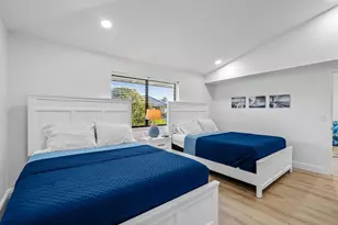 615 Club Dr, Palm Beach Gardens, FL 33418 - Photo 13