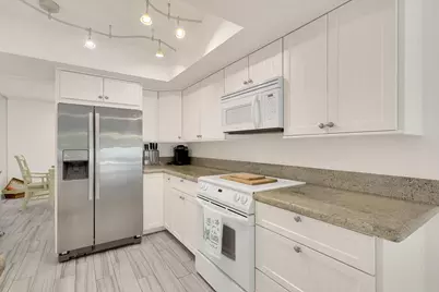 3824 SE Fairway E, Stuart, FL 34997 - Photo 19