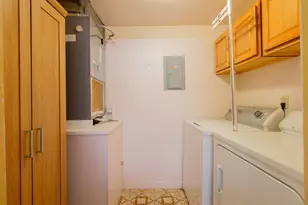 318 Pine Ridge Cir, Greenacres, FL 33463 - Photo 15