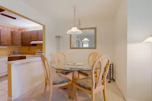 318 Pine Ridge Cir, Greenacres, FL 33463 - Photo 11