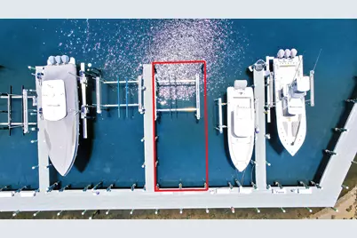 543 Bay Colony Drive N #Slip 8, North Palm Beach, FL 33408 - Photo 5