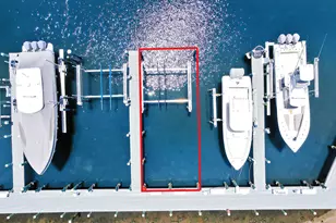 543 Bay Colony Dr N, North Palm Beach, FL 33408 - Photo 5