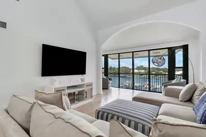 543 Bay Colony Drive N #Slip 8, Juno Beach, FL 33408 - Photo 9