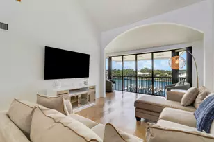543 Bay Colony Dr N, Juno Beach, FL 33408 - Photo 7