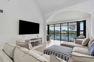 543 Bay Colony Dr N, Juno Beach, FL 33408 - Photo 9