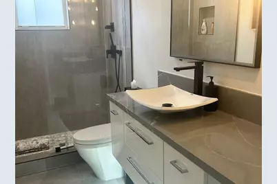 127 Sunset Cove Lane, Palm Beach Gardens, FL 33418 - Photo 11