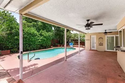 7815 NW 1st Street, Margate, FL 33063 - Photo 25