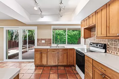 7815 NW 1st Street, Margate, FL 33063 - Photo 9