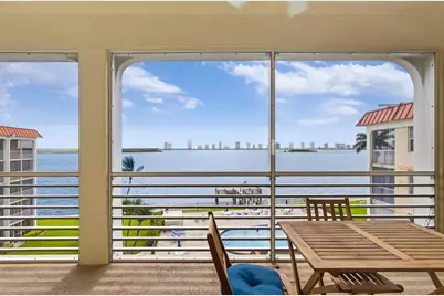 105 Paradise Harbour Boulevard #501, North Palm Beach, FL 33408 - Photo 1