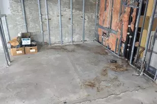 5550 N Ocean Dr, Riviera Beach, FL 33404 - Photo 9