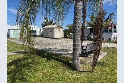 2023 St. Lucie Boulevard, Fort Pierce, FL 34946 - Photo 3