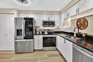 7270 Ashford Pl, Delray Beach, FL 33446 - Photo 1