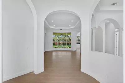 8873 Via Brilliante, Wellington, FL 33411 - Photo 9