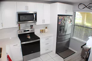 4712 Lucerne Lakes Blvd E, Lake Worth, FL 33467 - Photo 3