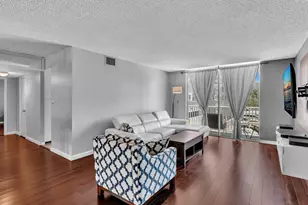 137 Golden Isles Dr, Hallandale Beach, FL 33009 - Photo 3