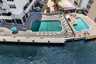 137 Golden Isles Dr, Hallandale Beach, FL 33009 - Photo 41