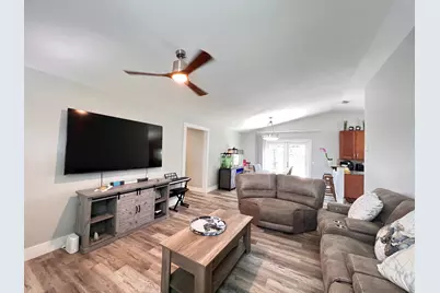 970 SW Versailles Avenue, Port Saint Lucie, FL 34953 - Photo 11