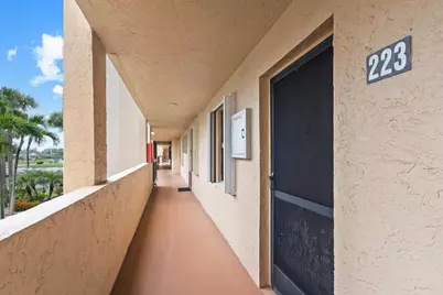 150 Lake Nancy Lane #223, West Palm Beach, FL 33411 - Photo 3