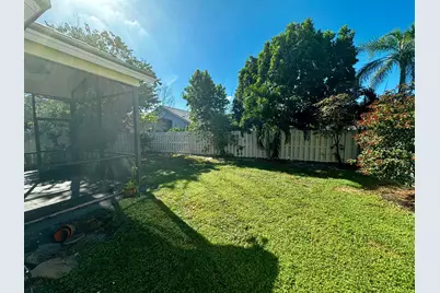 2014 Normandy Circle, West Palm Beach, FL 33409 - Photo 7