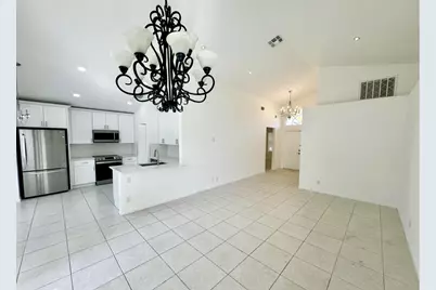2014 Normandy Circle, West Palm Beach, FL 33409 - Photo 13