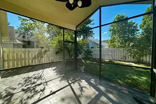 2014 Normandy Cir, West Palm Beach, FL 33409 - Photo 5