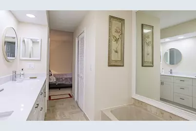 7460 La Paz Boulevard #208, Boca Raton, FL 33433 - Photo 13