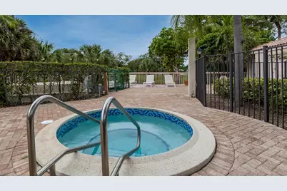 7460 La Paz Boulevard #208, Boca Raton, FL 33433 - Photo 23