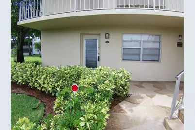 865 Flanders S, Delray Beach, FL 33484 - Photo 1