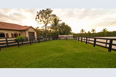 2040 Canter Way, Wellington, FL 33414 - Photo 15