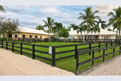 2040 Canter Way, Wellington, FL 33414 - Photo 21