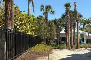 135 Water Pointe Pl, Jupiter, FL 33477 - Photo 9