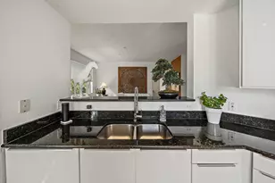 11011 Legacy 306 Ln, Palm Beach Gardens, FL 33410 - Photo 13