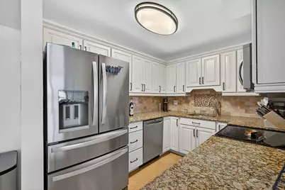 336 Golfview Road #905, North Palm Beach, FL 33408 - Photo 13