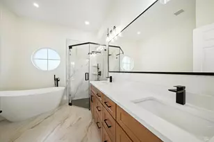 2781 SE Bluem Way, Port Saint Lucie, FL 34952 - Photo 9