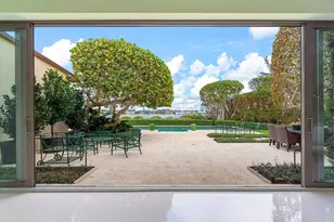 748 Island Dr, Palm Beach, FL 33480 - Photo 17