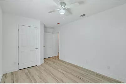 2205 S 33rd S Street, Fort Pierce, FL 34947 - Photo 17