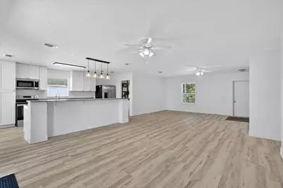 2206 S 34th Street, Fort Pierce, FL 34947 - Photo 5