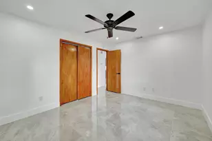 1124 SE Ladner St, Port Saint Lucie, FL 34983 - Photo 21