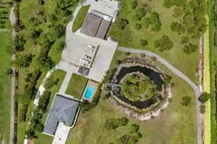 11085 86th St N, Palm Beach Gardens, FL 33412 - Photo 1
