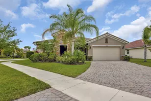 11251 SW Apple Blossom Trail, Port Saint Lucie, FL 34987 - Photo 3