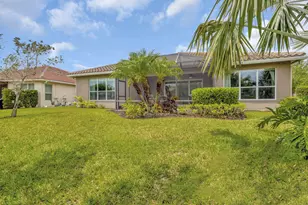 11251 SW Apple Blossom Trail, Port Saint Lucie, FL 34987 - Photo 5