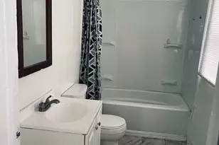 1610 N 14th St, Fort Pierce, FL 34950 - Photo 9