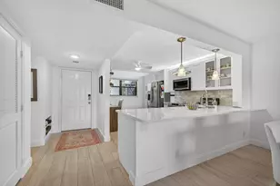 12870 Briarlake Dr, Palm Beach Gardens, FL 33418 - Photo 11