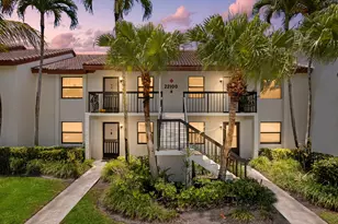 22100 Palms Way, Boca Raton, FL 33433 - Photo 1