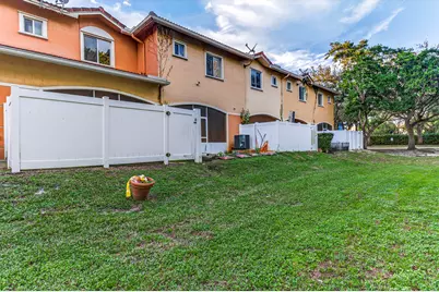 6600 Catalina Lane, Tamarac, FL 33321 - Photo 35