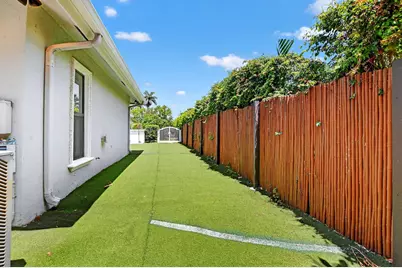 7681 NE Morningside Terrace, Boca Raton, FL 33487 - Photo 75