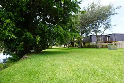 2407 Waterside Drive, Lake Worth Beach, FL 33461 - Photo 27