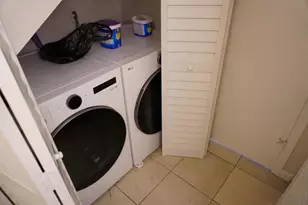 2407 Waterside Dr, Lake Worth, FL 33461 - Photo 11